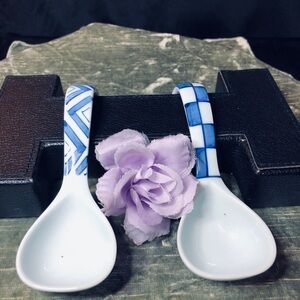 Source Unknown Blue and White Ceramic Spoons